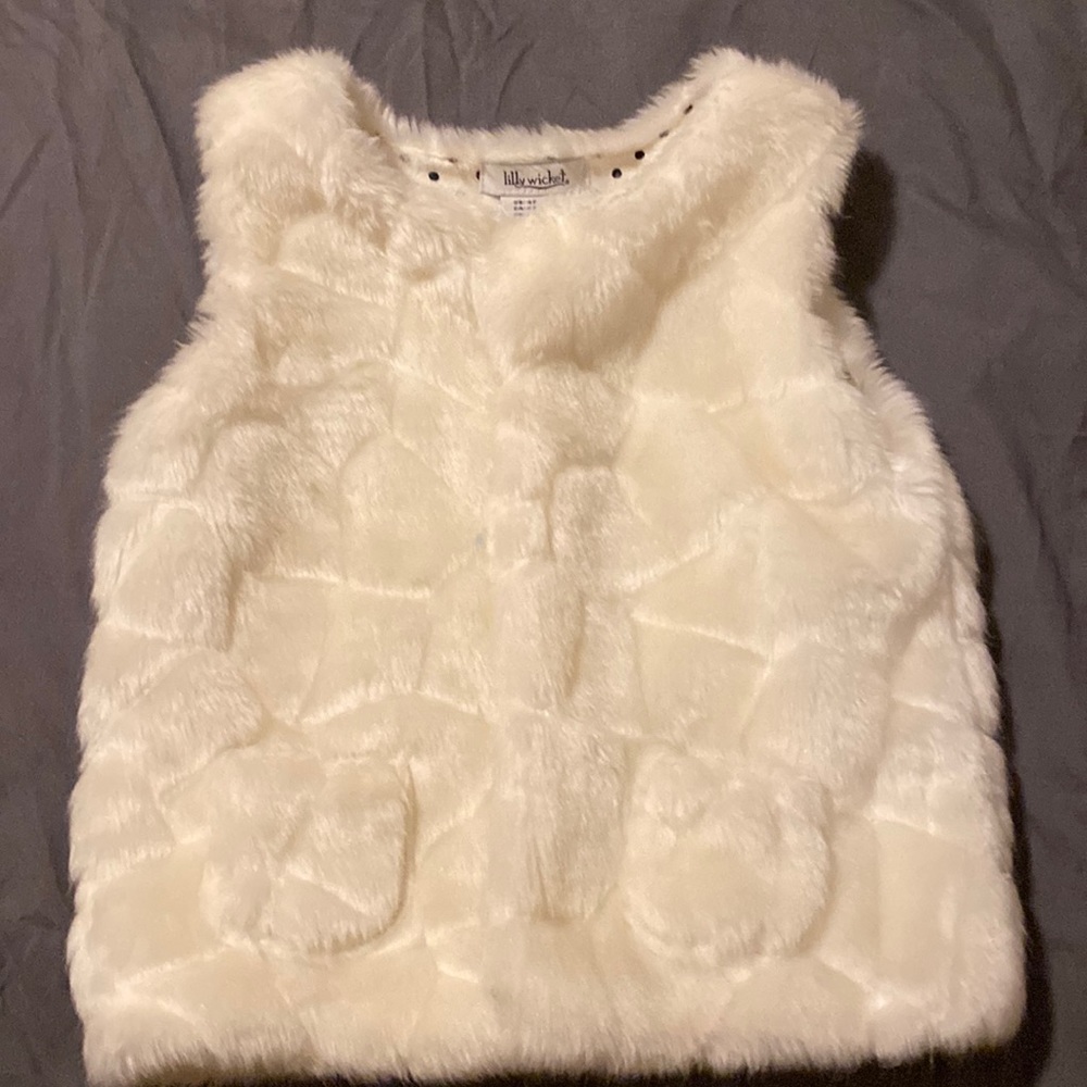 Fur vest